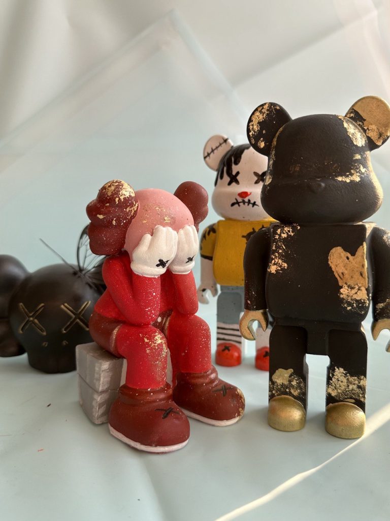 Совмещенный мастер-класс «Роспись Bearbrick Kaws» изделие на выбор